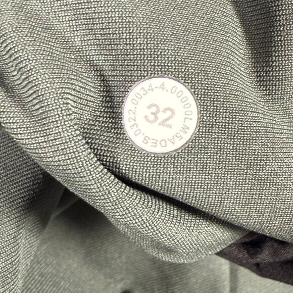 Lululemon ABC Pants Men Size 32 Classic Fit Warpstreme Stretch Wrinkle Resistant - Picture 11 of 11